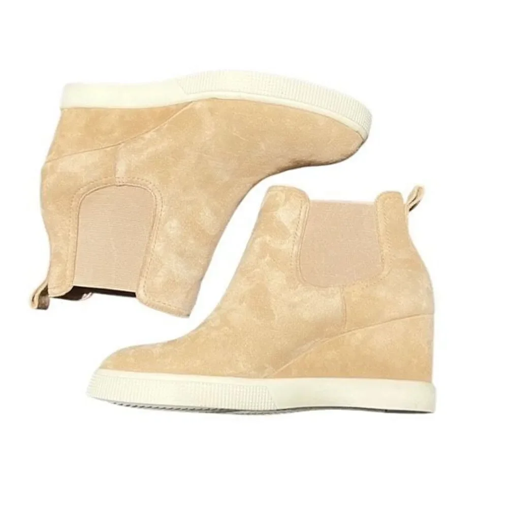 Lauren Ralph Lauren Suede Wedge Reade Sneaker Casual Shoe Size 6.5